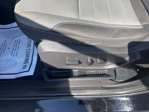 Used 2016 Ford Escape SE w/ Equipment Group 201A FWD image 27