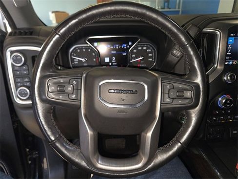 Used 2020 GMC Sierra 1500 Denali w/ Denali Ultimate Package image 18