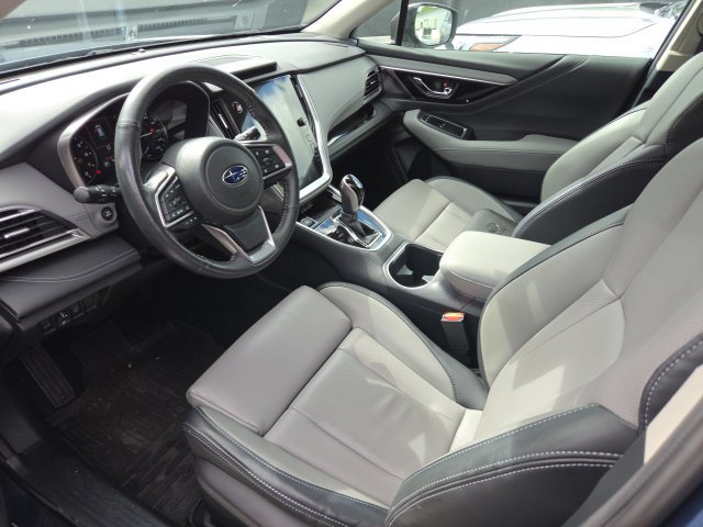 Used 2024 Subaru Outback Limited XT AWD/4WD image 2
