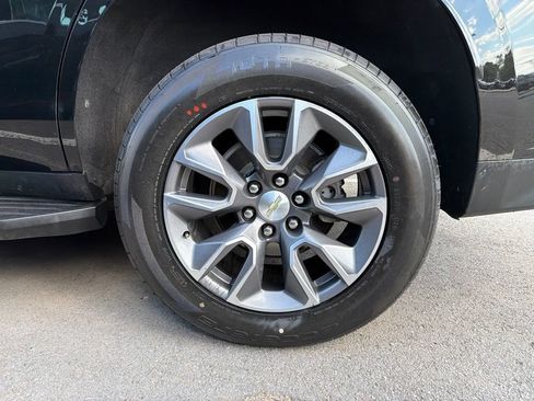Used 2021 Chevrolet Tahoe LT w/ LT Signature Package AWD/4WD image 10