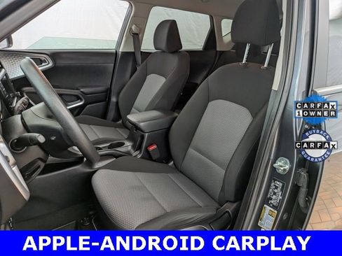 Used 2023 Kia Soul LX w/ LX Technology Package image 11