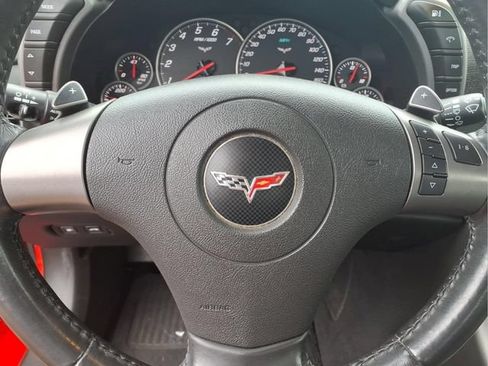 Used 2007 Chevrolet Corvette Coupe w/ Preferred Equipment Group RWD image 10