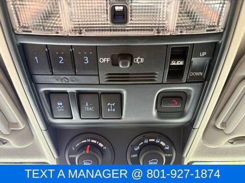 Used 2020 Toyota 4Runner TRD Off-Road Premium w/ Moonroof Package AWD/4WD image 29