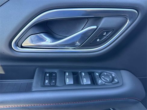 Used 2021 Chevrolet Tahoe RST w/ Luxury Package image 21