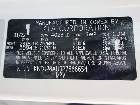 Certified 2023 Kia Soul LX w/ LX Technology Package FWD image 46