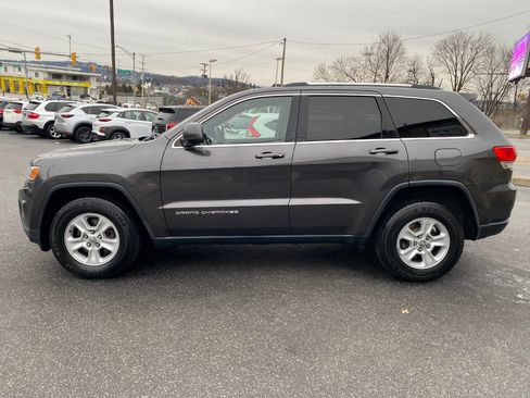 Used 2015 Jeep Grand Cherokee Laredo w/ Quick Order Package 23E AWD/4WD image 6