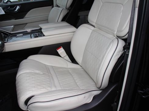 Certified 2023 Lincoln Navigator L Black Label image 19