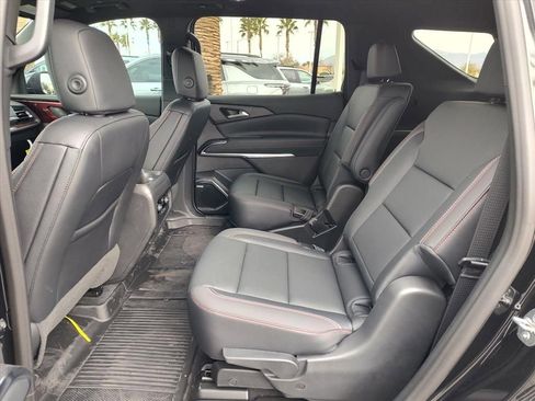 New 2026 Chevrolet Traverse Z71 w/ Enhanced Driving Package image 6