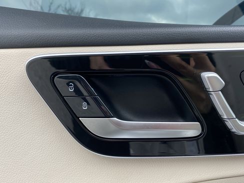 Used 2024 Mercedes-Benz C 300 C 300 image 75