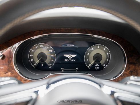 Used 2022 Bentley Bentayga Speed image 23