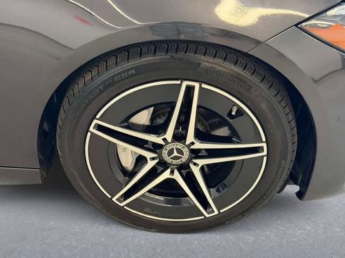 Used 2023 Mercedes-Benz C 300 4MATIC Sedan image 7