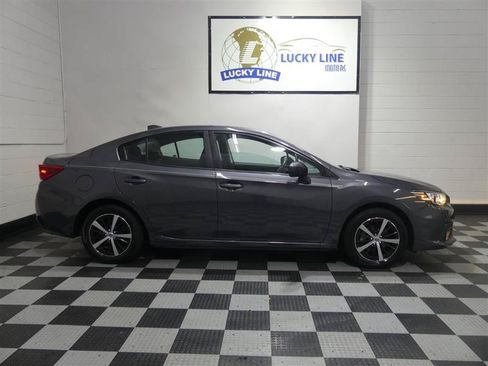 Used 2021 Subaru Impreza 2.0i Premium w/ Popular Package #3 AWD/4WD image 6