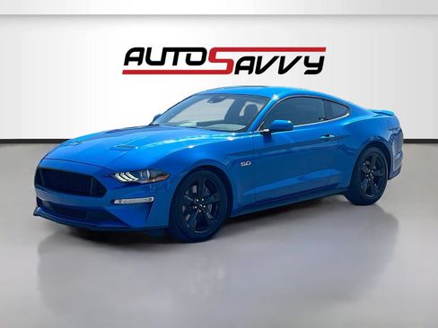 Used 2021 Ford Mustang GT RWD image 3