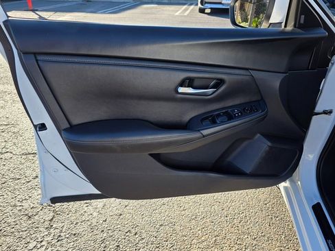 Used 2024 Nissan Sentra SV image 15