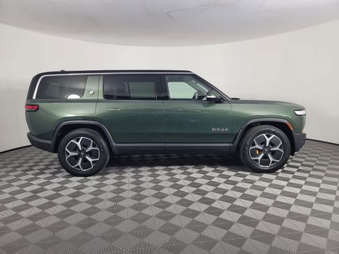 Used 2023 Rivian R1S Adventure image 6