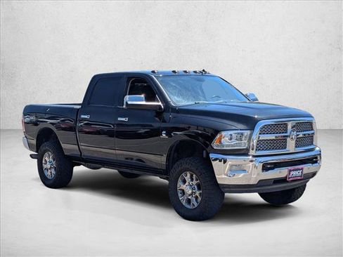 Used 2017 RAM 2500 Laramie w/ Off Road Package AWD/4WD image 3