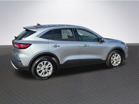 Used 2023 Ford Escape Active w/ Tech Pack #2 image 4