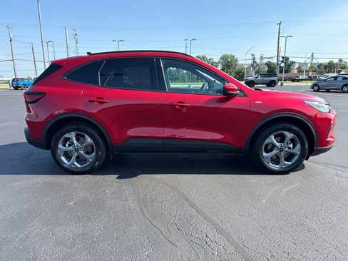 Used 2025 Ford Escape ST-Line Select AWD/4WD image 8