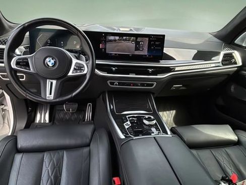 Used 2023 BMW X7 M60i w/ Executive Package AWD/4WD image 16