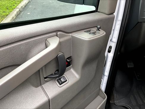 Used 2024 Chevrolet Express 3500 LS image 16