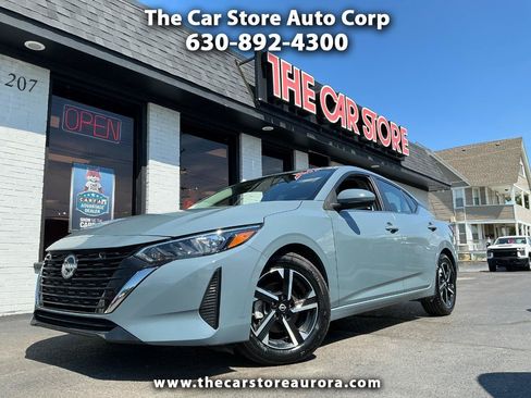 Used 2024 Nissan Sentra SV FWD image 1