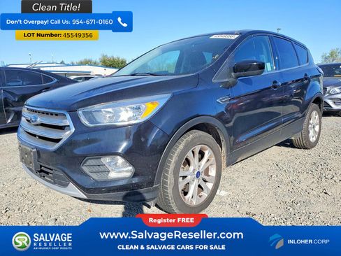 Used 2017 Ford Escape SE FWD image 1