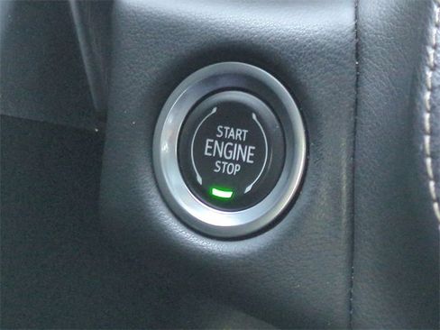 Certified 2021 GMC Yukon SLT w/ SLT Premium Package image 36