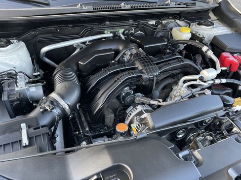 Used 2025 Subaru Crosstrek 2.0i Premium image 36