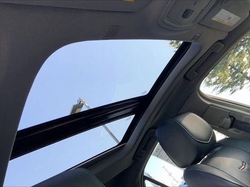 Used 2018 Cadillac CTS Luxury image 29