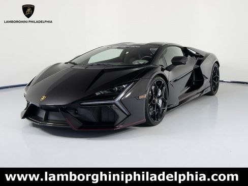Used 2025 Lamborghini Revuelto Base image 1