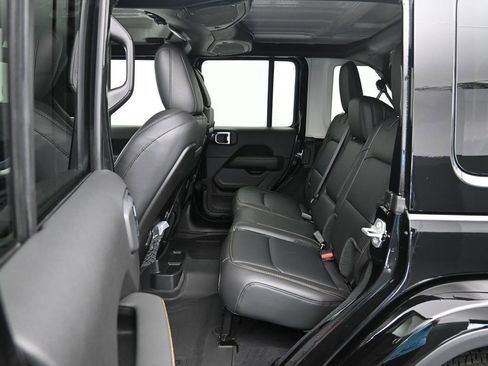 New 2025 Jeep Wrangler Unlimited Sahara image 24