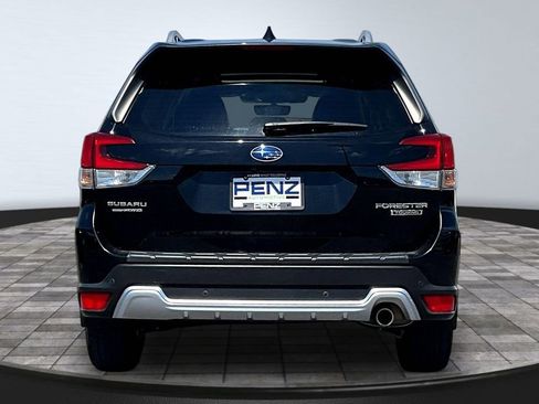 Used 2022 Subaru Forester Touring w/ Popular Package #2 AWD/4WD image 5