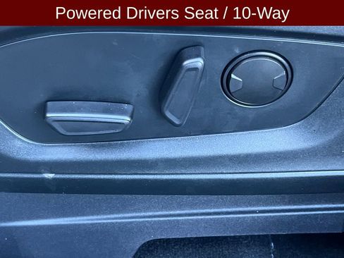 Used 2024 Ford Explorer XLT w/ Equipment Group 202A image 30