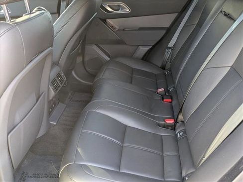 Certified 2025 Land Rover Range Rover Velar Dynamic SE image 20