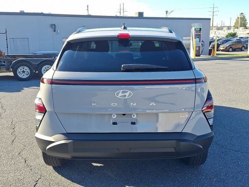 Used 2024 Hyundai Kona SEL image 6