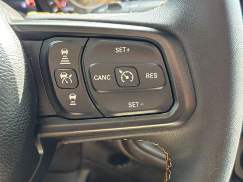 Used 2024 Jeep Wrangler Unlimited Sport AWD/4WD image 20