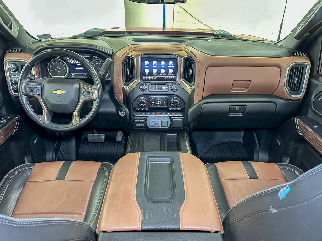 Used 2022 Chevrolet Silverado 2500 High Country w/ Safety Package II AWD/4WD image 32