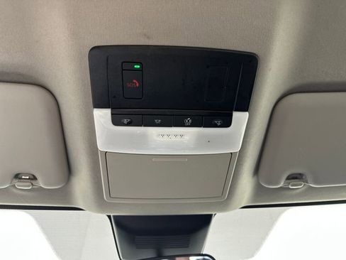 Used 2025 Nissan Sentra SV image 24