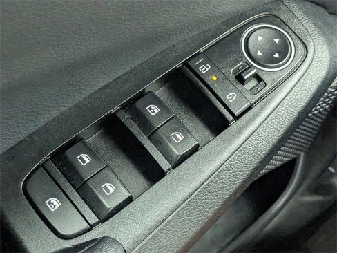 Used 2024 Kia Seltos SX w/ SX Sunroof Package image 27