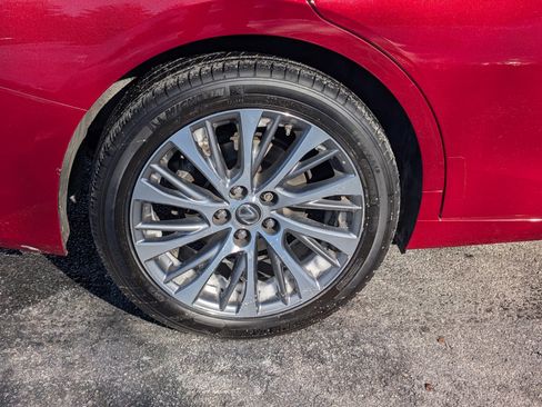 Certified 2021 Lexus ES 250 w/ Premium Package image 8