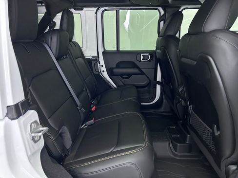 New 2025 Jeep Wrangler Unlimited Rubicon 392 image 30