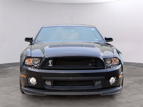 Used 2013 Ford Mustang Shelby GT500 image 2