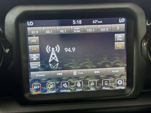 Used 2022 Jeep Wrangler Unlimited Sport AWD/4WD image 19