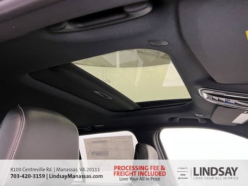 New 2025 Jeep Grand Cherokee Altitude AWD/4WD image 15