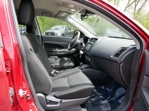 Used 2021 Mitsubishi Outlander Sport ES AWD/4WD image 8