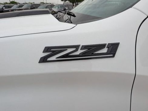 New 2026 Chevrolet Silverado 1500 LT Trail Boss w/ Convenience Package II AWD/4WD image 11