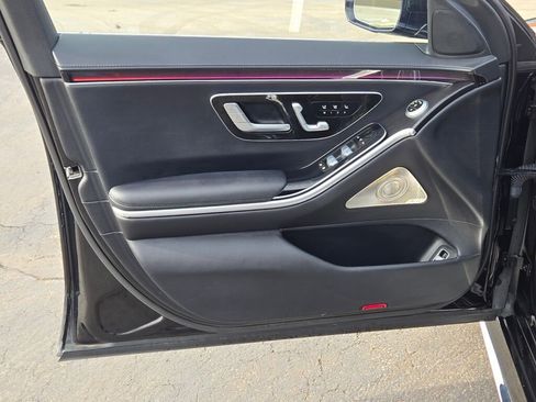Used 2022 Mercedes-Benz S 500 S 500 image 42