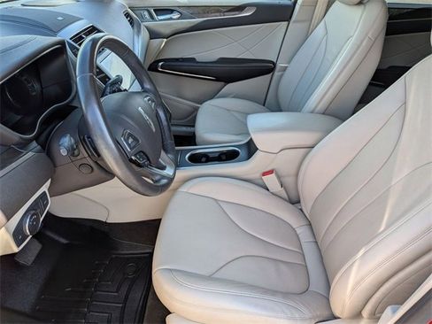 Used 2019 Lincoln MKC Reserve w/ MKC Technology Package image 12