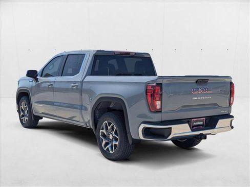New 2025 GMC Sierra 1500 SLE image 10