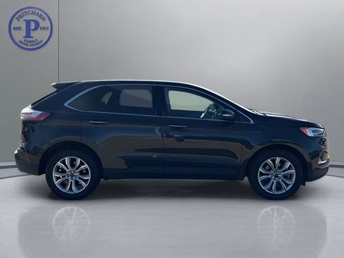 Used 2023 Ford Edge Titanium w/ Equipment Group 301A AWD/4WD image 8